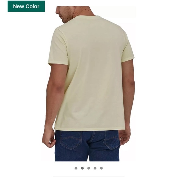 Patagonia Men's Medium Fitz Roy Icon Responsibili-Tee T-Shirt Birch White NWT - Picture 5 of 12